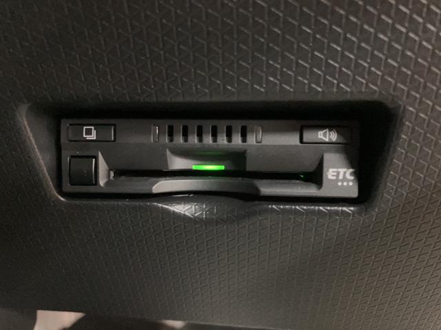 タントファンクロスターボ/走行1.5万km/ナビ/パノラマモニター走行1.5万km/ナビゲーション/パノラマモニター/ステアリングスイッチ/ETC/ナビ連動前後ドラレコ/前席シートヒーター/両側パワースライドドア/LEDヘッドライト・フォグランプ/キーフリー(大阪府)の中古車