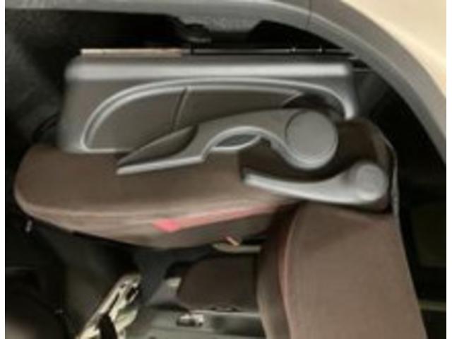 ブーンスタイル ホワイトリミテッド SAIII/ナビ/パノラマM走行1.3万km/ナビゲーション/パノラマモニター/ステアリングスイッチ/ETC/ナビ連動前後ドラレコ/LEDヘッドライト・フォグランプ/オートエアコン/キーフリー/USB・HDMIアダプター(大阪府)の中古車
