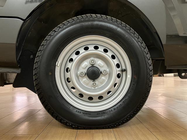 ハイゼットトラックジャンボエクストラ/CVT車/9インチDA/バックカメラ1年間走行距離無制限保証/CVT車/9インチディスプレイオーディオ/バックカメラ/ステアリングスイッチ/電動格納ミラー/パワーウィンドー/LEDヘッドライト・フォグランプ/作業灯/エアコン/パワステ(大阪府)の中古車
