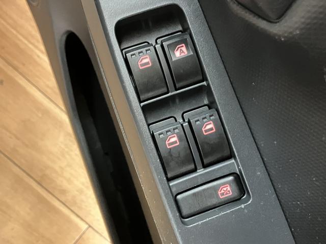 ミライースL SAIII/1年間走行距離無制限保証/走行4.2万km1年間走行距離無制限保証/走行4.2万km/CVT車/AM・FMチューナー/クリアランスソナー/オートマチックハイビーム/キーレスエントリー/アイドリングストップ/パワーウィンドー(大阪府)の中古車