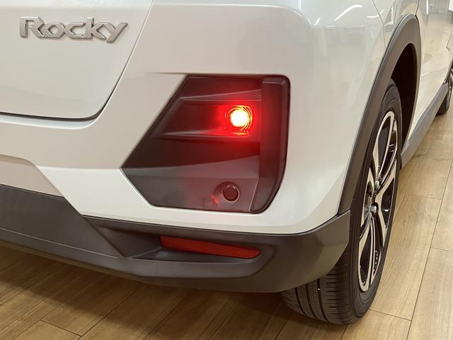ロッキーＧ／９インチナビ／パノラマモニター／ＥＴＣ／クルコン１年間走行距離無制限保証／９インチナビ／パノラマモニター／ＥＴＣ／ドライブレコーダー／クルーズコントロール／前席シートヒーター／ＬＥＤヘッドライト・フォグランプ／アルミ／オートエアコン／キーフリー（大阪府）の中古車