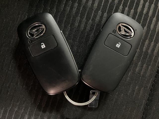 ハイゼットカーゴクルーズ/R8年式/走行0.5万km/9インチDA/BカメラR8年式/走行0.5万km/9インチディスプレイオーディオ/バックカメラ/ETC/前後ドラレコ/電動格納ミラー/前席パワーウインドー/LEDヘッドライト・フォグランプ/クリアランスソナー/キーフリー(大阪府)の中古車