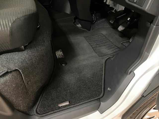 ハイゼットカーゴクルーズ/R8年式/走行0.5万km/9インチDA/BカメラR8年式/走行0.5万km/9インチディスプレイオーディオ/バックカメラ/ETC/前後ドラレコ/電動格納ミラー/前席パワーウインドー/LEDヘッドライト・フォグランプ/クリアランスソナー/キーフリー(大阪府)の中古車