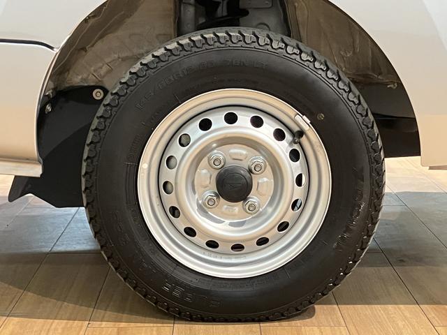 ハイゼットトラックジャンボスタンダード／１年間走行距離無制限保証／ＥＴＣ１年間走行距離無制限保証／ＣＶＴ車／ＡＭ・ＦＭチューナー／ＥＴＣ／ＬＥＤヘッドライト・フォグランプ／スマートアシスト／オートライト／エアコン／パワステ／クリアランスソナー／作業灯／アイドリングストップ（大阪府）の中古車