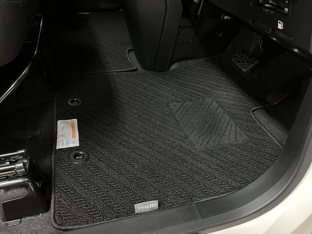 トールカスタムＧ／９インチＤＡ／Ｂカメラ／前後ドラレコ／クルコン走行１．１万ｋｍ／９インチディスプレイオーディオ／バックカメラ／ＥＴＣ／ナビ連動前後ドラレコ／クルーズコントロール／ＵＳＢ・ＨＤＭＩアダプター／両側パワースライドドア／ＬＥＤヘッドライト・フォグランプ（大阪府）の中古車