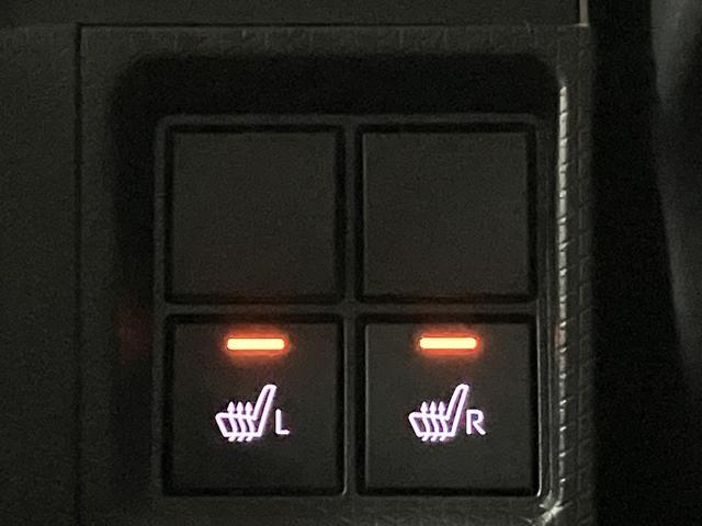 タントＸリミテッド／届出済未使用車／Ｒ８年式／走行５ｋｍ／Ｂカメラ届出済未使用車／Ｒ８年式／走行５ｋｍ／バックカメラ対応車／ステアリングスイッチ／前席シートヒーター／電動パーキングブレーキ／両側パワースライドドア／ＬＥＤヘッドライト／オートエアコン／キーフリー（大阪府）の中古車