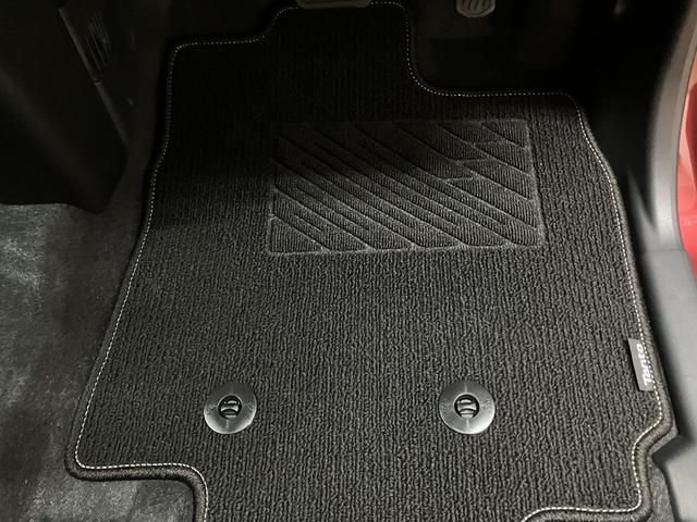 タントＸリミテッド／届出済未使用車／Ｒ８年式／走行５ｋｍ／Ｂカメラ届出済未使用車／Ｒ８年式／走行５ｋｍ／バックカメラ対応車／ステアリングスイッチ／前席シートヒーター／電動パーキングブレーキ／両側パワースライドドア／ＬＥＤヘッドライト／オートエアコン／キーフリー（大阪府）の中古車