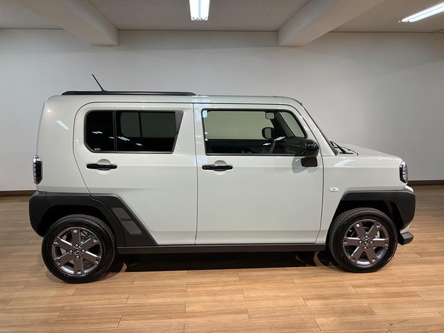 タフトG ダーククロムベンチャー/届出済未使用車/クルコン届出済未使用車/R8年式/走行17km/バックカメラ対応車/クルーズコントロール/前席シートヒーター/LEDヘッドライト・フォグランプ/アルミホイール/アルミホイール/オートエアコン/キーフリー(大阪府)の中古車
