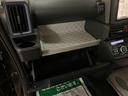 ナビゲーション/バックカメラ/ステアリングスイッチ/ETC/前席シートヒーター/片側パワースライドドア/LEDヘッドライト/オートエアコン/キーフリー/USBアダプター/運転席ロングスライドシート(大阪府)の中古車