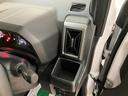 元弊社試乗車／走行３８１ｋｍ／バックカメラ対応車／ステアリングスイッチ／クルーズコントロール／前席シートヒーター／電動パーキングブレーキ／ＬＥＤヘッドライト・フォグランプ／オートエアコン／キーフリー（大阪府）の中古車