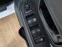 １年間走行距離無制限保証／走行２．５万ｋｍ／ＣＤチューナー／ＬＥＤヘッドライト／クリアランスソナー／電動格納ミラー／アイドリングストップ／キーレスエントリー／オートマチックハイビーム／オートライト（大阪府）の中古車