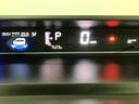 走行０．８万ｋｍ／１０インチナビ／バックカメラ／ＥＴＣ／ナビ連動前後ドラレコ／ＵＳＢ・ＨＤＭＩアダプター／電動パーキングブレーキ／前席シートヒーター／両側パワースライドドア／オートエアコン／キーフリー（大阪府）の中古車