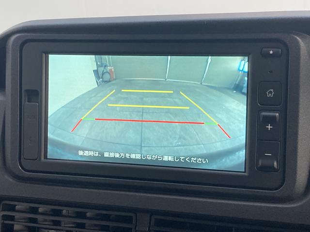 ハイゼットカーゴＤＸ　ディスプレイオーディオ　バックカメラ　届出済未使用車衝突被害軽減ブレーキ　コーナーセンサー　ディスプレイオーディオ　Ｂｌｕｅｔｏｏｔｈ　バックカメラ　両側スライド　オートライト　マニュアルエアコン　マニュアルレベリング　キーレスエントリー　エコアイドル（滋賀県）の中古車