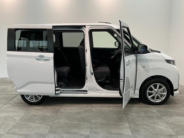 ムーヴＧ　フルセグナビ　バックカメラ　左側電動スライドドア　ＬＥＤ衝突被害軽減ブレーキ　コーナーセンサー　フルセグナビ　バックカメラ　ＤＶＤ再生　Ｂｌｕｅｔｏｏｔｈ　ＵＳＢ　左側電動スライドドア　ＬＥＤ　オートライト　オートエアコン　電動パーキングブレーキ（滋賀県）の中古車