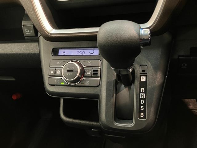 ムーヴＧ　フルセグナビ　バックカメラ　左側電動スライドドア　ＬＥＤ衝突被害軽減ブレーキ　コーナーセンサー　フルセグナビ　バックカメラ　ＤＶＤ再生　Ｂｌｕｅｔｏｏｔｈ　ＵＳＢ　左側電動スライドドア　ＬＥＤ　オートライト　オートエアコン　電動パーキングブレーキ（滋賀県）の中古車