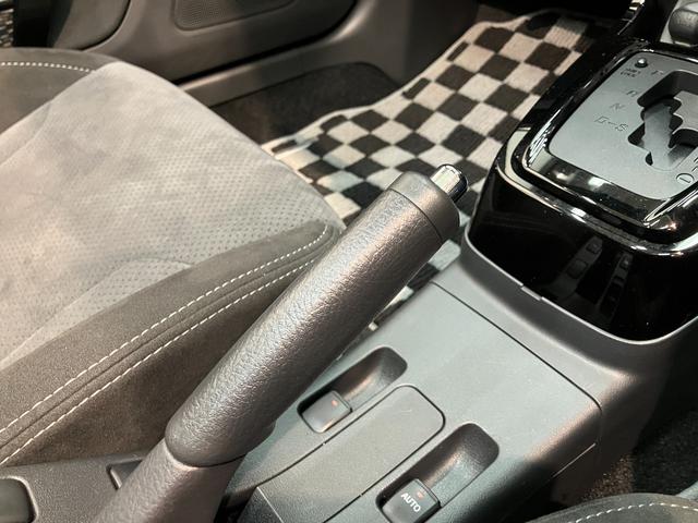 コペンＧＲスポーツ　フルセグナビ　レカロシート　ＢＢＳアルミＧＲ専用サスペンション　フルセグナビ　ＤＶＤ再生　Ｂｌｕｅｔｏｏｔｈ　ＵＳＢ　ドラレコ　ＭＯＭＯ製ハンドル　レカロシート　ＢＢＳ製アルミ　パドルシフト　シートヒーター　ＬＥＤ　オートエアコン　ターボ（滋賀県）の中古車