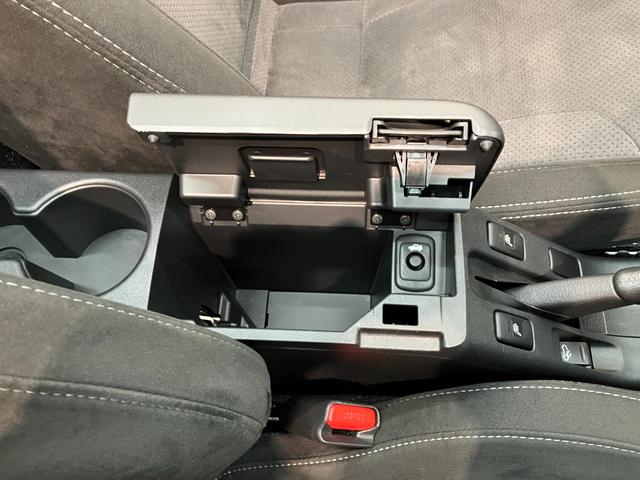 コペンＧＲスポーツ　フルセグナビ　レカロシート　ＢＢＳアルミＧＲ専用サスペンション　フルセグナビ　ＤＶＤ再生　Ｂｌｕｅｔｏｏｔｈ　ＵＳＢ　ドラレコ　ＭＯＭＯ製ハンドル　レカロシート　ＢＢＳ製アルミ　パドルシフト　シートヒーター　ＬＥＤ　オートエアコン　ターボ（滋賀県）の中古車