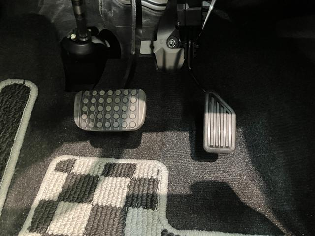 コペンＧＲスポーツ　フルセグナビ　レカロシート　ＢＢＳアルミＧＲ専用サスペンション　フルセグナビ　ＤＶＤ再生　Ｂｌｕｅｔｏｏｔｈ　ＵＳＢ　ドラレコ　ＭＯＭＯ製ハンドル　レカロシート　ＢＢＳ製アルミ　パドルシフト　シートヒーター　ＬＥＤ　オートエアコン　ターボ（滋賀県）の中古車