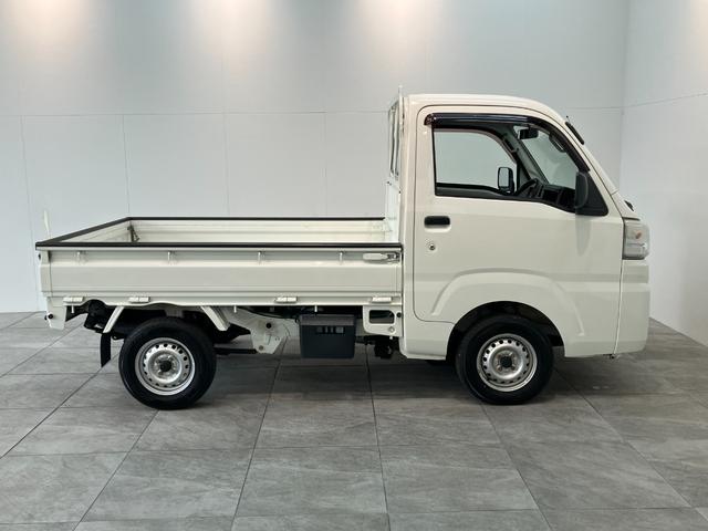 ハイゼットトラックスタンダード　２ＷＤ　５ＭＴ　ＡＭ／ＦＭラジオ５速マニュアルミッション車　ＡＭ／ＦＭラジオ　運転席エアバッグ　マニュアルエアコン　マニュアルレベリング　バッテリーカバー　ゲートプロテクター（滋賀県）の中古車