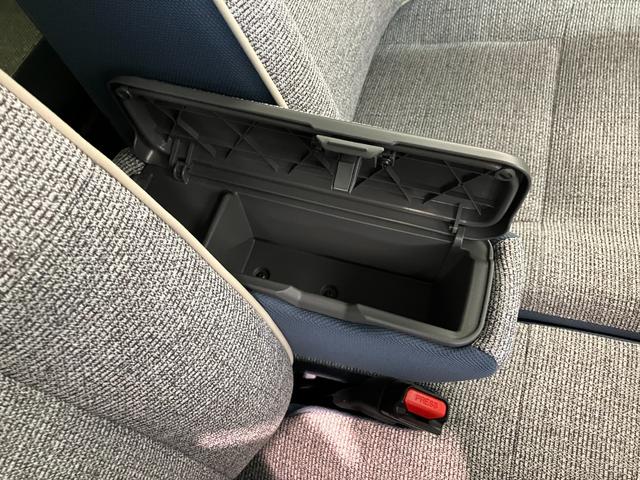 ムーヴキャンバスストライプスＧ　９型ディスプレイオーディオ　届出済未使用車衝突被害軽減ブレーキ　コーナーセンサー　９型ディスプレイオーディオ　フルセグ　Ｂｌｕｅｔｏｏｔｈ　ＵＳＢ　バックカメラ　両側電動スライドドア　前席シートヒーター　ＬＥＤ　ワイヤレス充電器　エコアイドル（滋賀県）の中古車