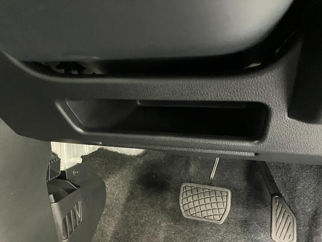 ムーヴキャンバスストライプスＧ　９型ディスプレイオーディオ　届出済未使用車衝突被害軽減ブレーキ　コーナーセンサー　９型ディスプレイオーディオ　フルセグ　Ｂｌｕｅｔｏｏｔｈ　ＵＳＢ　バックカメラ　両側電動スライドドア　前席シートヒーター　ＬＥＤ　ワイヤレス充電器　エコアイドル（滋賀県）の中古車