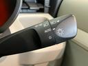 衝突被害軽減ブレーキ　ディスプレイオーディオ　ＤＶＤ再生　Ｂｌｕｅｔｏｏｔｈ　ＵＳＢ　バックカメラ　オートライト　マニュアルレベリング　キーレスエントリー　電動格納式ミラー　エコアイドル（滋賀県）の中古車