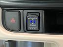 衝突被害軽減ブレーキ　ディスプレイオーディオ　ＤＶＤ再生　Ｂｌｕｅｔｏｏｔｈ　ＵＳＢ　バックカメラ　オートライト　マニュアルレベリング　キーレスエントリー　電動格納式ミラー　エコアイドル（滋賀県）の中古車