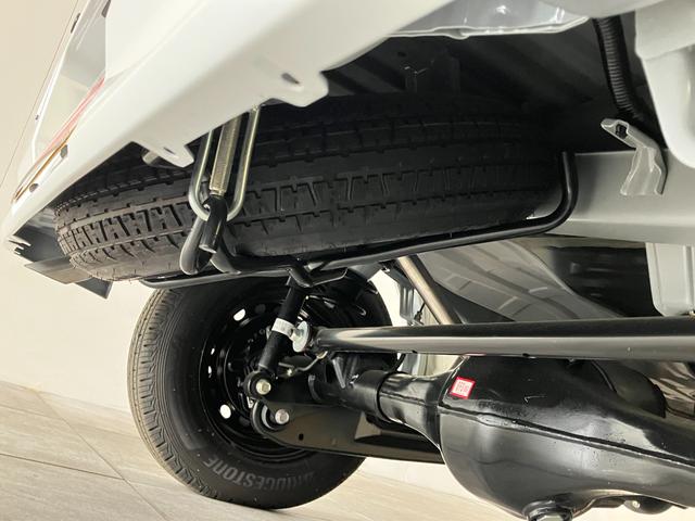 ハイゼットカーゴデッキバンＧ　４ＷＤ　届出済未使用車追突被害軽減ブレーキ　スマアシ　コーナーセンサー　スマートキー　両側スライドドア　パートタイム４ＷＤ（滋賀県）の中古車
