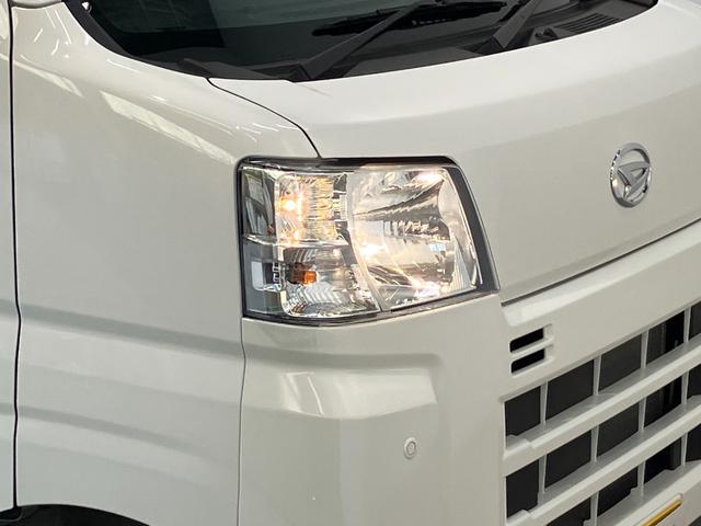 ハイゼットカーゴＤＸ　４ＷＤ　ＣＶＴ　ドライブレコーダー　キーレスエントリー衝突被害軽減ブレーキ　コーナーセンサー　電子制御式４ＷＤ　ＣＶＴ　ドライブレコーダー　ＡＭ／ＦＭラジオ　両側スライドドア　オートライト　キーレスエントリー　マニュアルエアコン　マニュアルレベリング（滋賀県）の中古車