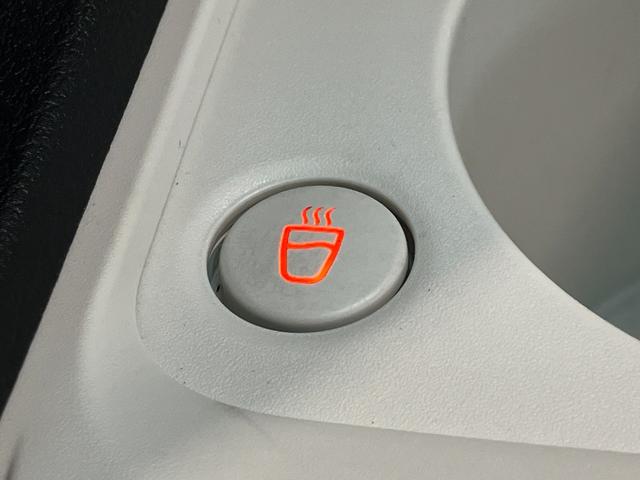 ムーヴキャンバスストライプスＧ　１０インチフルセグナビ　バックカメラ　ＬＥＤ衝突被害軽減ブレーキ　コーナーセンサー　１０インチフルセグナビ　Ｂｌｕｅｔｏｏｔｈ　ＤＶＤ再生　ＣＤ録音　バックカメラ　前席シートヒーター　両側スライドドア　ＬＥＤ　スマートキー　エコアイドル（滋賀県）の中古車