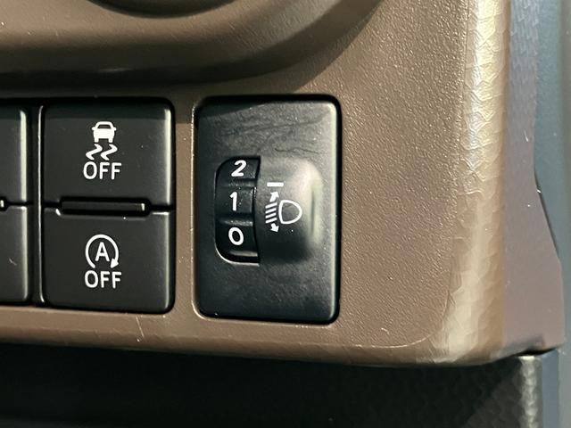 ルーミーＧ−Ｔ　９型ナビ　バックカメラ　後席モニター　ターボトヨタセーフティセンス　コーナーセンサー　９型フルセグナビ　バックカメラ　後席モニター　Ｂｌｕｅｔｏｏｔｈ　ＵＳＢ　両側電動スライドドア　前席シートヒーター　オートエアコン　オートライト　スマートキー（滋賀県）の中古車