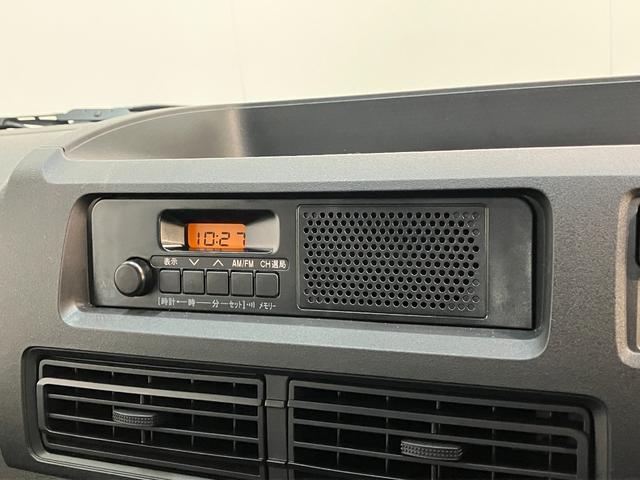 ハイゼットカーゴＤＸ　パートタイム４ＷＤ　ＣＶＴ車　キーレス衝突被害軽減ブレーキ　スマアシ　コーナーセンサー　キーレス　前席パワーウインドウ　ＡＭ／ＦＭステレオ　両側スライドドア　パートタイム４ＷＤ　オートライト（滋賀県）の中古車