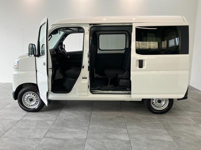 ハイゼットカーゴＤＸ　パートタイム４ＷＤ　ＣＶＴ車　キーレス衝突被害軽減ブレーキ　スマアシ　コーナーセンサー　キーレス　前席パワーウインドウ　ＡＭ／ＦＭステレオ　両側スライドドア　パートタイム４ＷＤ　オートライト（滋賀県）の中古車