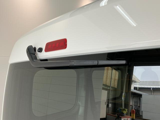 ハイゼットカーゴＤＸ　パートタイム４ＷＤ　ＣＶＴ車　キーレス衝突被害軽減ブレーキ　スマアシ　コーナーセンサー　キーレス　前席パワーウインドウ　ＡＭ／ＦＭステレオ　両側スライドドア　パートタイム４ＷＤ　オートライト（滋賀県）の中古車