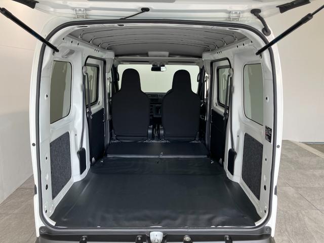 ハイゼットカーゴＤＸ　パートタイム４ＷＤ　ＣＶＴ車　キーレス衝突被害軽減ブレーキ　スマアシ　コーナーセンサー　キーレス　前席パワーウインドウ　ＡＭ／ＦＭステレオ　両側スライドドア　パートタイム４ＷＤ　オートライト（滋賀県）の中古車