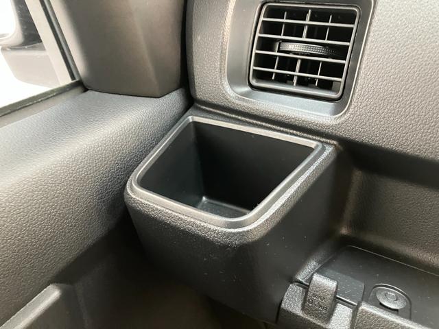 ハイゼットカーゴＤＸ　パートタイム４ＷＤ　ＣＶＴ車　キーレス衝突被害軽減ブレーキ　スマアシ　コーナーセンサー　キーレス　前席パワーウインドウ　ＡＭ／ＦＭステレオ　両側スライドドア　パートタイム４ＷＤ　オートライト（滋賀県）の中古車