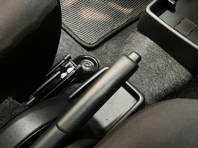 ミライースＬ　ＳＡIII　コーナーセンサー　ＣＤステレオ　ドラレコ衝突被害軽減ブレーキ　コーナーセンサー　ＣＤステレオ　ドラレコ　マニュアルレベリング　マニュアルエアコン　キーレスエントリー　エコアイドル（滋賀県）の中古車