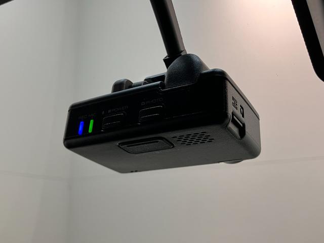 ハイゼットカーゴＤＸ　４ＷＤ　ＣＶＴ車　コーナーセンサー　ドラレコ　キーレス衝突被害軽減ブレーキ　スマアシ　コーナーセンサー　前席パワーウインドウ　ＡＭ／ＦＭステレオ　ドラレコ　両側スライドドア　オートライト　マニュアルレベリング　パートタイム４ＷＤ　キーレス（滋賀県）の中古車