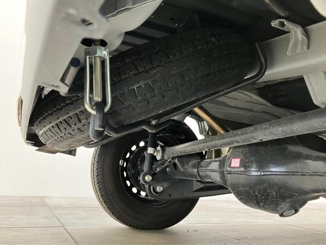 ハイゼットカーゴＤＸ　４ＷＤ　ＣＶＴ車　コーナーセンサー　ドラレコ　キーレス衝突被害軽減ブレーキ　スマアシ　コーナーセンサー　前席パワーウインドウ　ＡＭ／ＦＭステレオ　ドラレコ　両側スライドドア　オートライト　マニュアルレベリング　パートタイム４ＷＤ　キーレス（滋賀県）の中古車