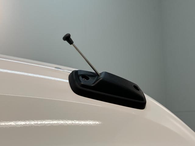 ハイゼットカーゴＤＸ　４ＷＤ　ＣＶＴ車　コーナーセンサー　ドラレコ　キーレス衝突被害軽減ブレーキ　スマアシ　コーナーセンサー　前席パワーウインドウ　ＡＭ／ＦＭステレオ　ドラレコ　両側スライドドア　オートライト　マニュアルレベリング　パートタイム４ＷＤ　キーレス（滋賀県）の中古車