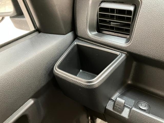 ハイゼットカーゴＤＸ　４ＷＤ　ＣＶＴ車　コーナーセンサー　ドラレコ　キーレス衝突被害軽減ブレーキ　スマアシ　コーナーセンサー　前席パワーウインドウ　ＡＭ／ＦＭステレオ　ドラレコ　両側スライドドア　オートライト　マニュアルレベリング　パートタイム４ＷＤ　キーレス（滋賀県）の中古車