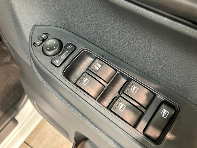 タントXリミテッド 9型ディスプレイオーディオ 届出済未使用車衝突被害軽減ブレーキ コーナーセンサー 9型ディスプレイオーディオ フルセグ Bluetooth USB バックカメラ 両側電動スライドドア 前席シートヒーター LED スマートキー エコアイドル(滋賀県)の中古車