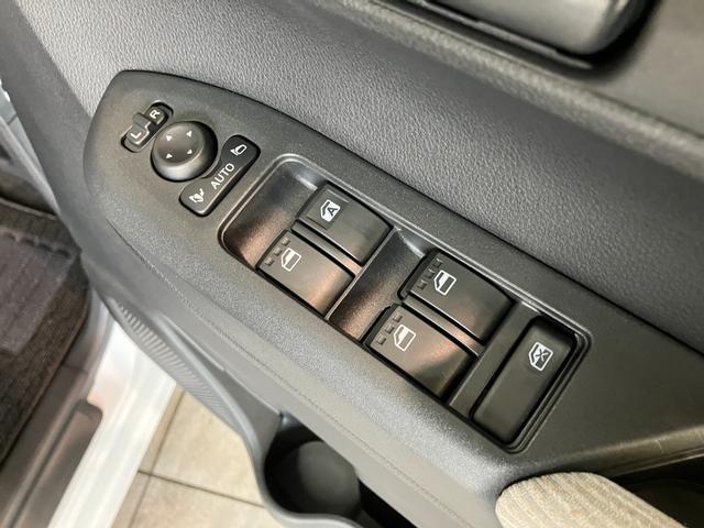 ムーヴＸ　９型ディスプレイオーディオ　バックカメラ　左側パワスラ衝突被害軽減ブレーキ　コーナーセンサー　９型ディスプレイオーディオ　フルセグ　Ｂｌｕｅｔｏｏｔｈ　ＵＳＢ　バックカメラ　左側電動スライドドア　ＬＥＤ　ワイヤレス充電器　スマートキー　エコアイドル（滋賀県）の中古車