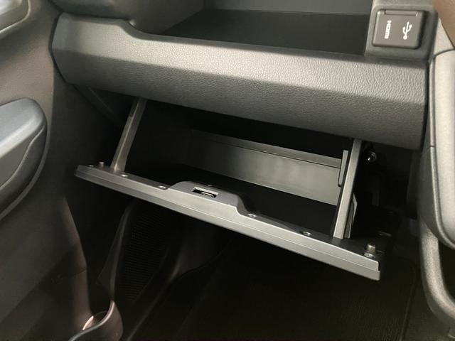 ムーヴＸ　９型ディスプレイオーディオ　バックカメラ　左側パワスラ衝突被害軽減ブレーキ　コーナーセンサー　９型ディスプレイオーディオ　フルセグ　Ｂｌｕｅｔｏｏｔｈ　ＵＳＢ　バックカメラ　左側電動スライドドア　ＬＥＤ　ワイヤレス充電器　スマートキー　エコアイドル（滋賀県）の中古車