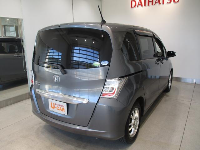 フリードｇ ジャストセレクション ワンセグナビ ｅｔｃパワースライドドア スマートキー 社外アルミホイール オートエアコン 横滑り防止装置 ３列シート ７人乗り １５００ｃｃ ワンセグナビ バックカメラ ｅｔｃ車載器 シートリフター チルトステアリング 滋賀県 の