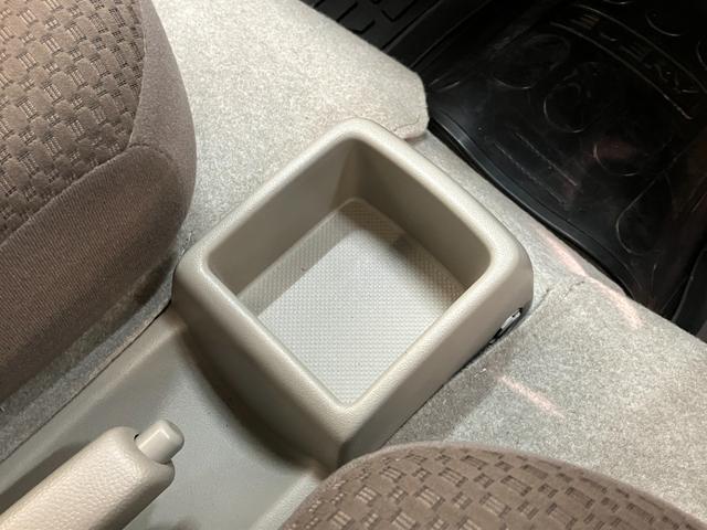 エブリイジョイン　４ＷＤ　走行１万キロ　両側スライドドア追突被害軽減ブレーキ　デュアルカメラブレーキサポート　コーナーセンサー　キーレス　両側スライドドア　ＣＤステレオ　ＵＳＢ　パートタイム４ＷＤ（滋賀県）の中古車
