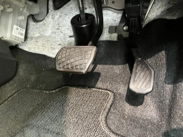 タントカスタムＸ　両側電動スライドドア　前席シートヒーター　ＬＥＤ衝突被害軽減ブレーキ　コーナーセンサー　バックカメラ（ナビ装着時用）　両側電動スライドドア　前席シートヒーター　電動パーキングブレーキ　ＬＥＤ　オートライト　オートエアコン　スマートキー　エコアイドル（滋賀県）の中古車