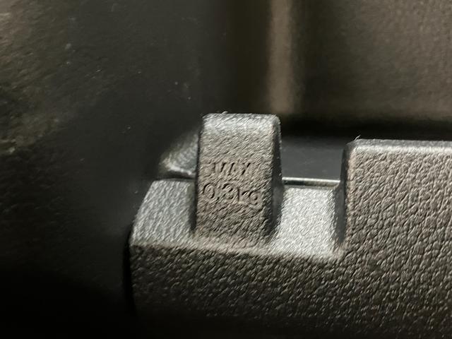 ハイゼットカーゴＤＸ　４ＷＤ　キーレス　前席パワーウインドウ追突被害軽減ブレーキ　スマアシ　コーナーセンサー　キーレス　前席パワーウインドウ　ＡＭ／ＦＭステレオ　両側スライドドア　パートタイム４ＷＤ　ドラレコ（滋賀県）の中古車