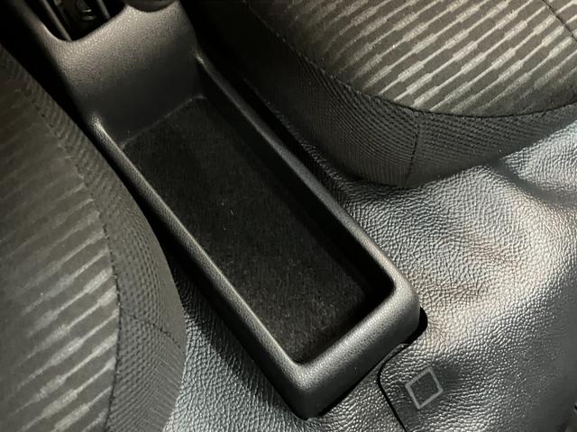 ハイゼットカーゴＤＸ　４ＷＤ　キーレス　前席パワーウインドウ追突被害軽減ブレーキ　スマアシ　コーナーセンサー　キーレス　前席パワーウインドウ　ＡＭ／ＦＭステレオ　両側スライドドア　パートタイム４ＷＤ　ドラレコ（滋賀県）の中古車