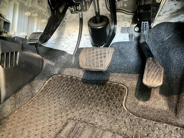 タントカスタムＲＳセレクション　フルセグナビ　バックカメラ追突被害軽減ブレーキ　コーナーセンサー　ＬＥＤ　両側電動スライドドア　前席シートヒーター　レーダークルーズコントロール　フルセグナビ　ＤＶＤ　Ｂｌｕｅｔｏｏｔｈ　ＵＳＢ　バックカメラ　前後ドラレコ（滋賀県）の中古車